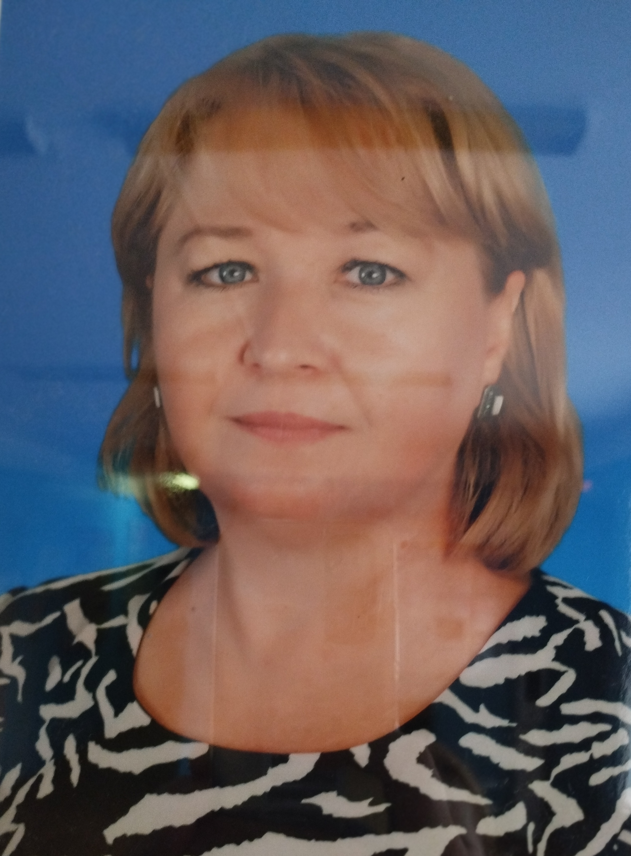 Мазурова Лариса Васильевна.
